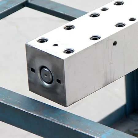 Pultrusion tooling for tubes & rods